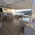 Merhaba Πανσιόν Αλικαρνασσός