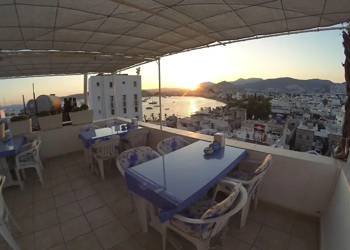 Πανσιόν Merhaba 3*